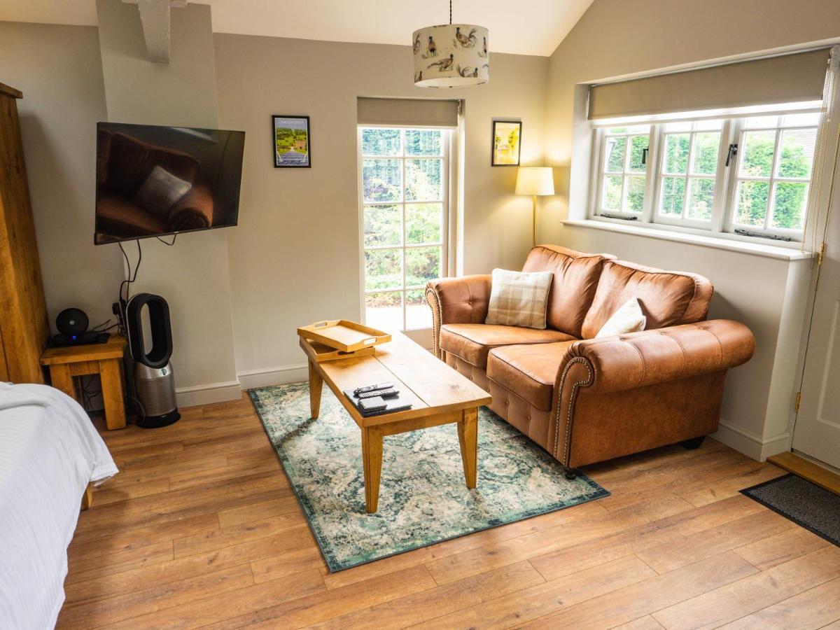 1 Bed Studio In Two Dales Near Matlock & Bakewell Екстериор снимка